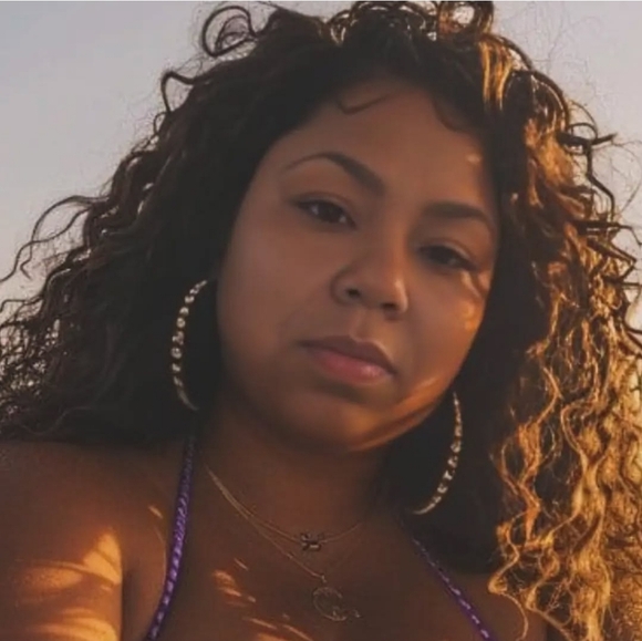 ✨ Hi, I’m Mollie — welcome to 3RDEYE4FASHION! ✨ - Picture 5 of 8